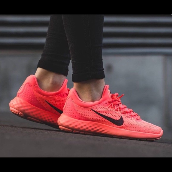 nike lunar skyelux orange